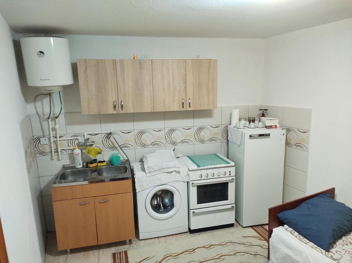 Guest House פרילפ מראה חיצוני תמונה